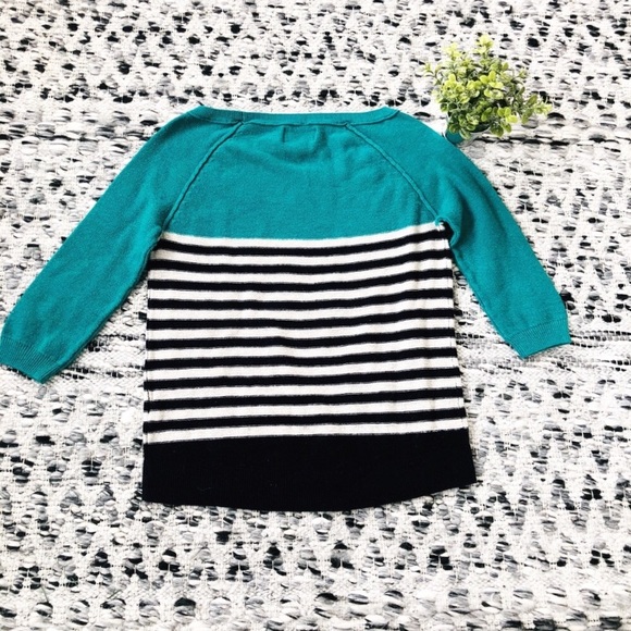 AEO Scoop Neck Sweater - Picture 2 of 4